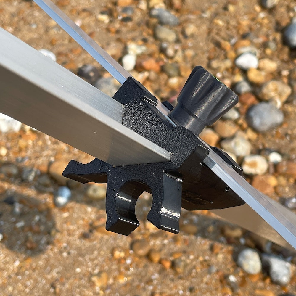 ANGLEX DOUBLE BUTT CUP BRACKET IAN GOLDS - BLACK