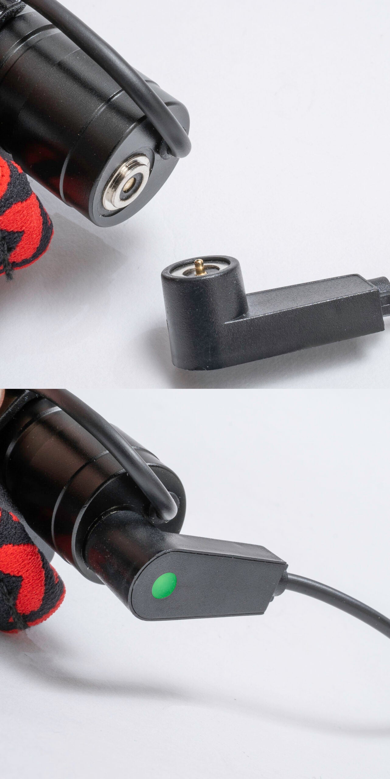 Close-up of electronic components  of AKIOS POWA-LITE HT-5000 on a white background