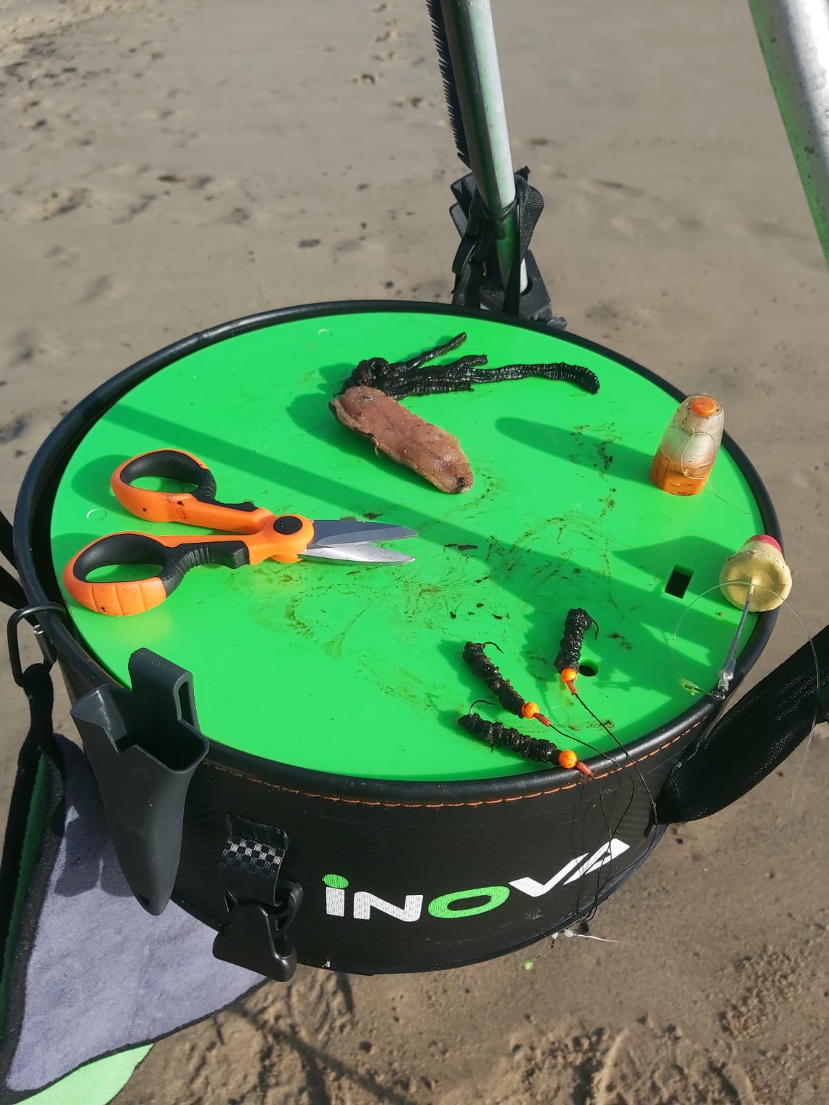 Inova Fishing Lug-It Base Station equipments